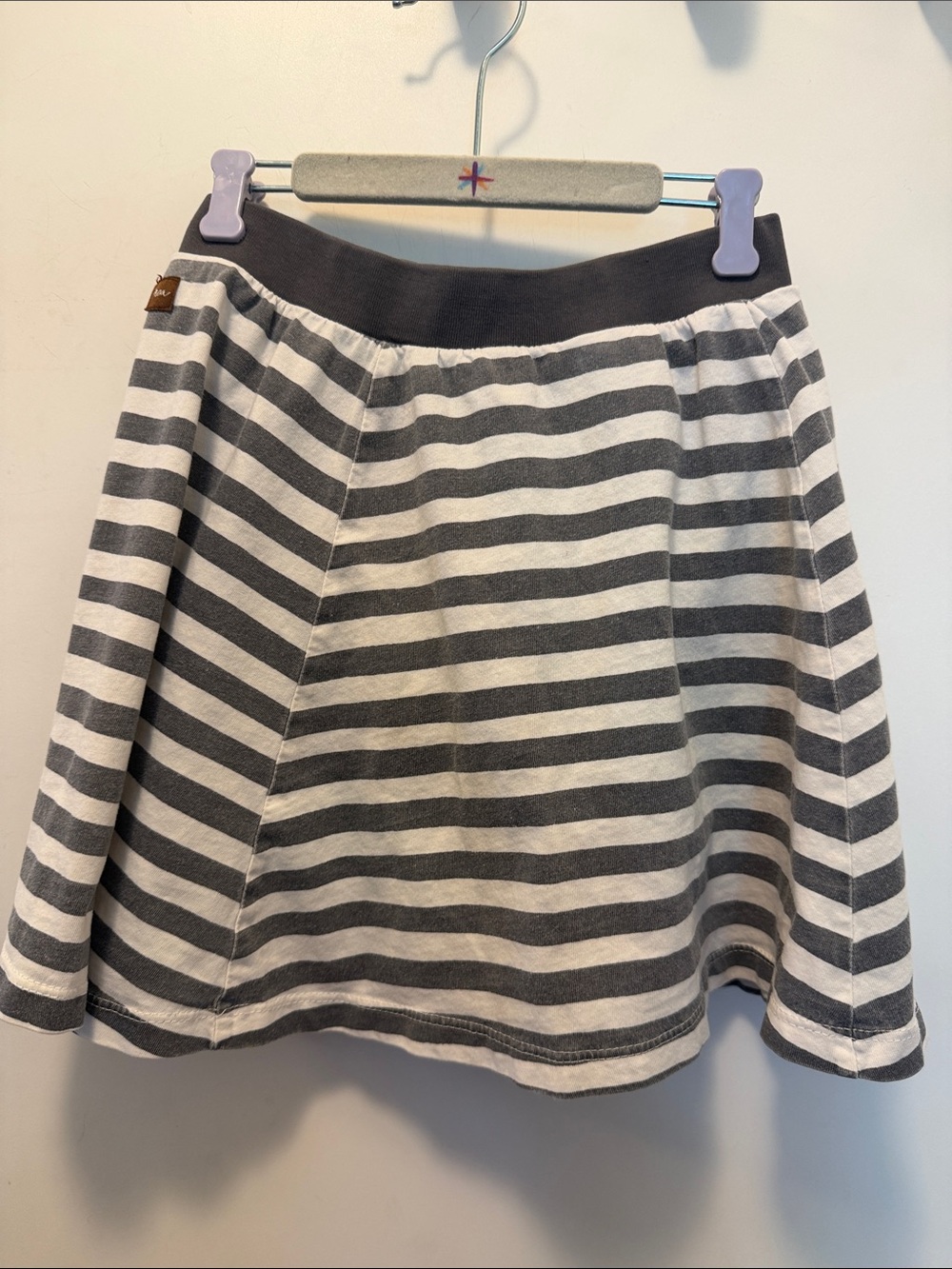 Tea Collection Striped Gray & White Skort
